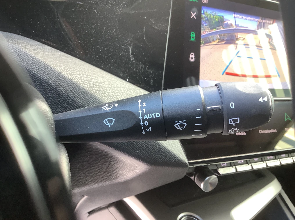 Peugeot 308 SW Hybrid 145 e-DCS6 Allure