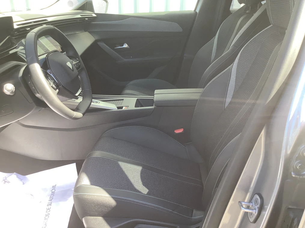 Peugeot 308 SW Hybrid 145 e-DCS6 Allure