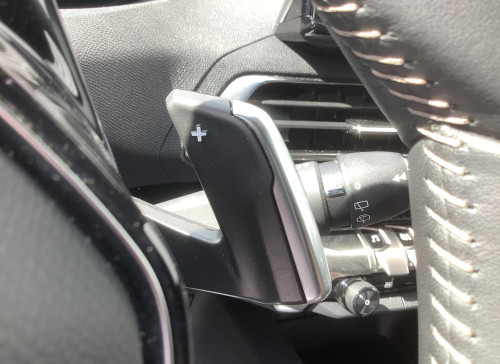 Peugeot 3008 Hybrid 145 e-DCS6 Allure Pack