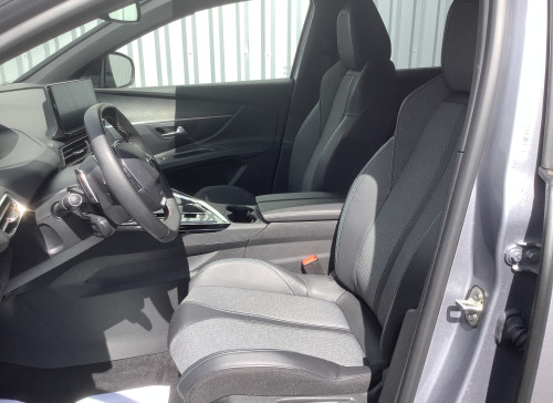 Peugeot 3008 Hybrid 145 e-DCS6 Allure Pack
