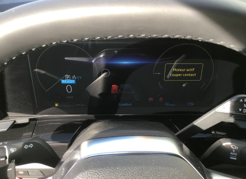 Renault AUSTRAL E-Tech hybrid 200 Iconic