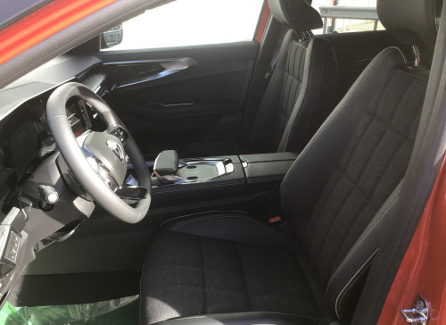 Renault AUSTRAL E-Tech hybrid 200 Iconic