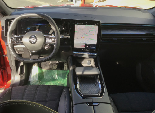 Renault AUSTRAL E-Tech hybrid 200 Iconic