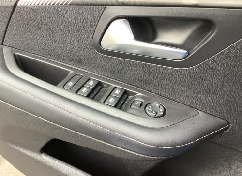 Peugeot 208 Nouvelle 100 S&S BVM6 Allure