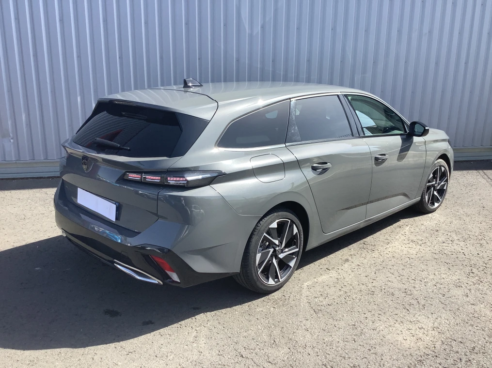 Peugeot 308 SW Hybrid 145 e-DCS6 Allure