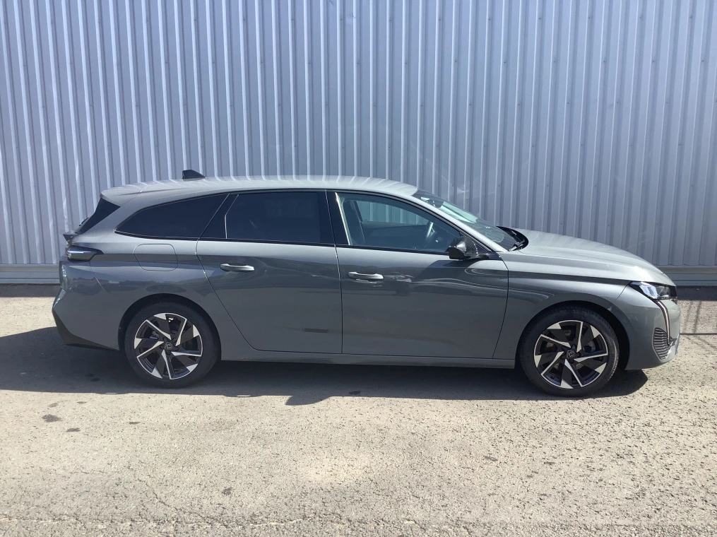 Peugeot 308 SW Hybrid 145 e-DCS6 Allure