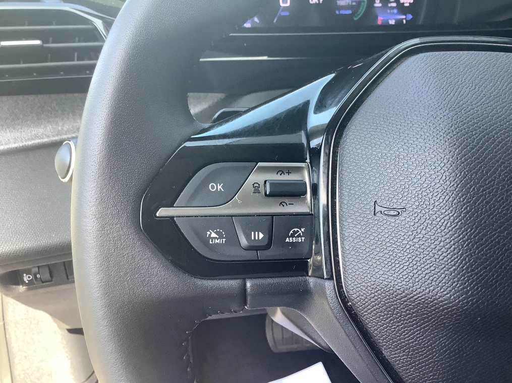 Peugeot 308 SW Hybrid 145 e-DCS6 Allure