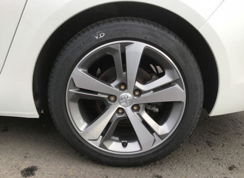 Peugeot 308 SW PureTech 130ch S&S EAT8 GT Line