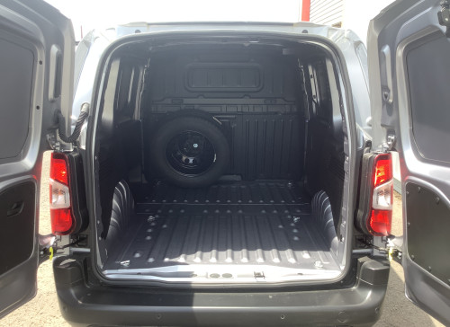 DANGEL PARTNER FOURGON Nouveau 4x4 M 650 KG BLUEHDI 130 S&S BVM6