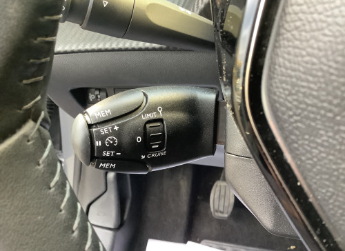 Peugeot 208 Nouvelle 100 S&S BVM6 Allure