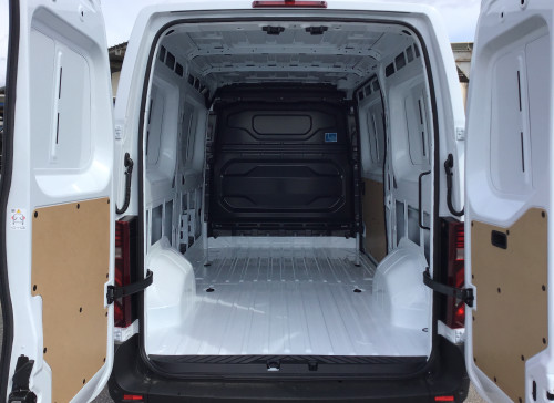 Renault MASTER VAN Nouveau FGN TRAC 3T5 L2H2 BLUE DCI 150 EXTRA