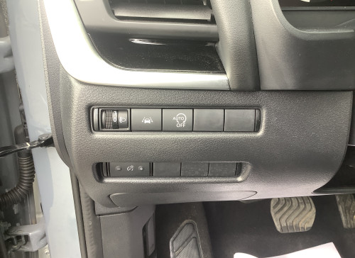 Nissan QASHQAI Nouveau Mild Hybrid 158 ch Xtronic N-Connecta