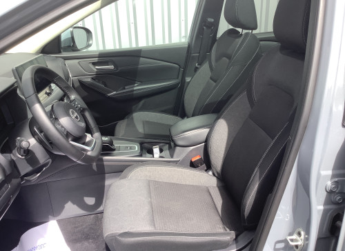 Nissan QASHQAI Nouveau Mild Hybrid 158 ch Xtronic N-Connecta