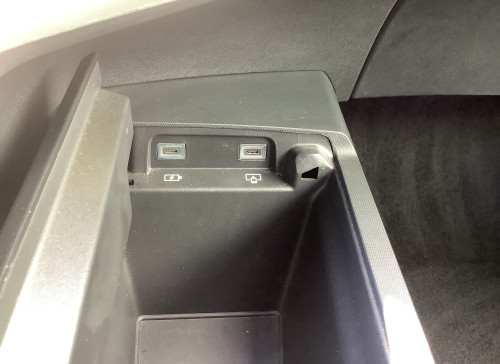 Peugeot 3008 Nouveau Hybrid 136 e-DCS6 Allure