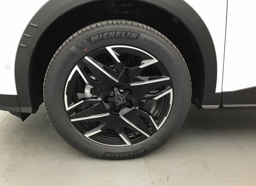 Peugeot 3008 Nouveau Hybrid 145 e-DCS6 GT