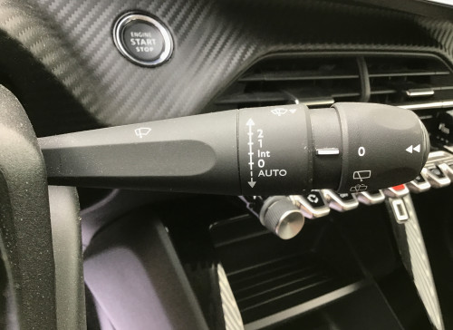 Peugeot 208 PureTech 100 S&S BVM6 Active