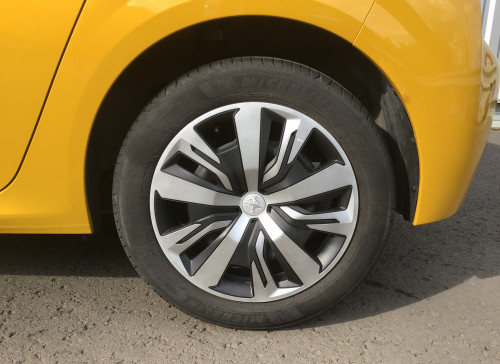 Peugeot 208 PureTech 100 S&S BVM6 Active