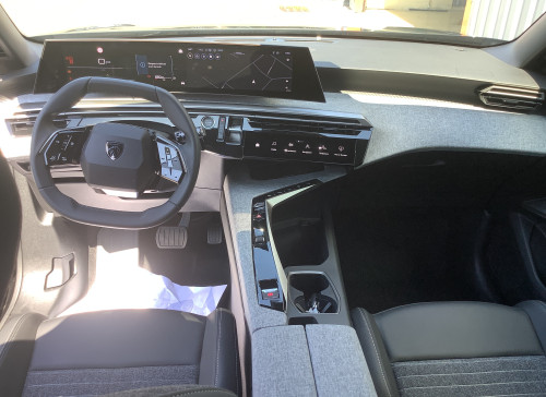 Peugeot 5008 Nouveau Hybrid 136 e-DCS6 Allure