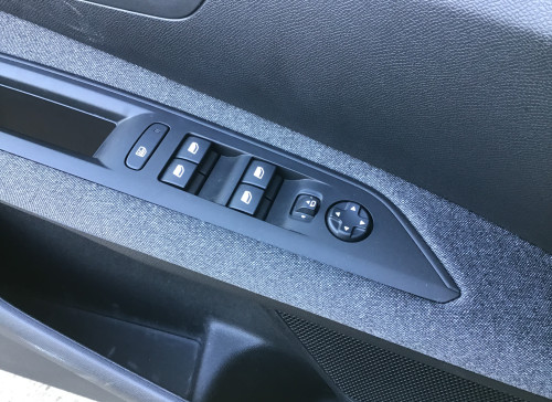Peugeot 3008 Puretech 130ch S&S EAT8 Active Pack