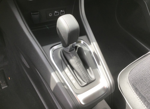 Renault CAPTUR mild hybrid 140 EDC Techno