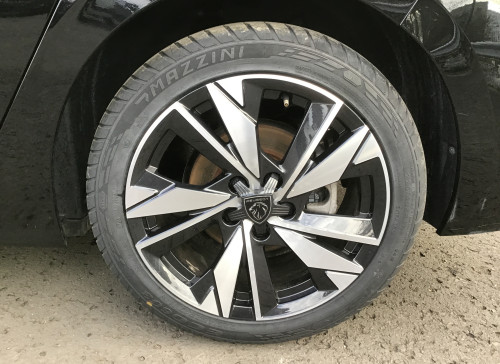 Peugeot 308 Nouvelle PureTech 130ch S&S EAT8 Allure