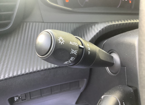 Peugeot 2008 Nouveau 100 S&S BVM6 Allure