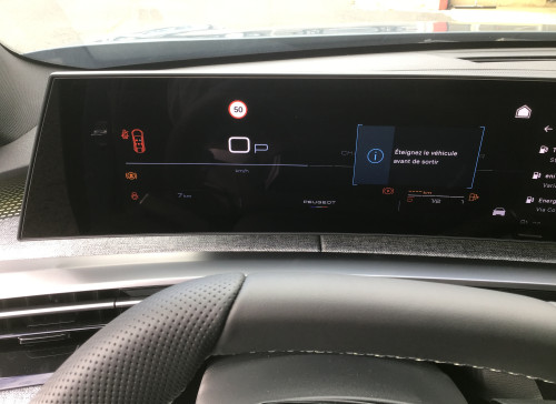 Peugeot 3008 Nouveau Hybrid 136 e-DCS6 GT
