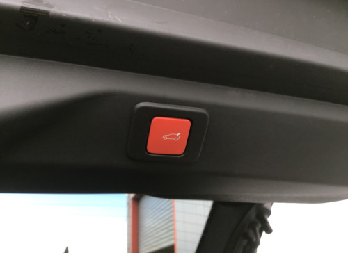 Peugeot 3008 Nouveau Hybrid 136 e-DCS6 GT