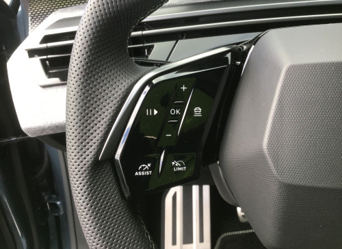 Peugeot 3008 Nouveau Hybrid 136 e-DCS6 GT