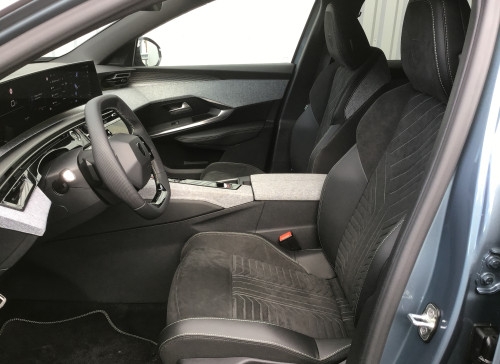 Peugeot 3008 Nouveau Hybrid 136 e-DCS6 GT