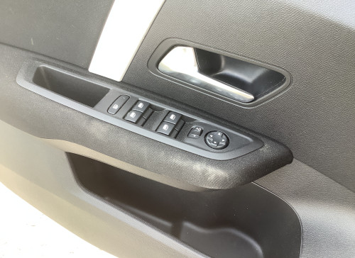 Citroën C4 Hybride 136 e-DCS6 Plus