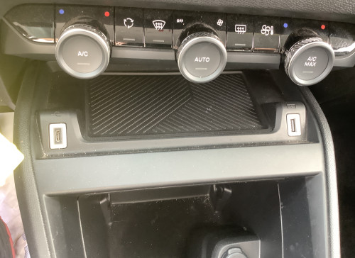 Citroën C4 Hybride 136 e-DCS6 Plus