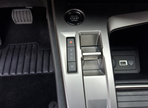 Peugeot 308 SW Hybrid 145 e-DCS6 Allure