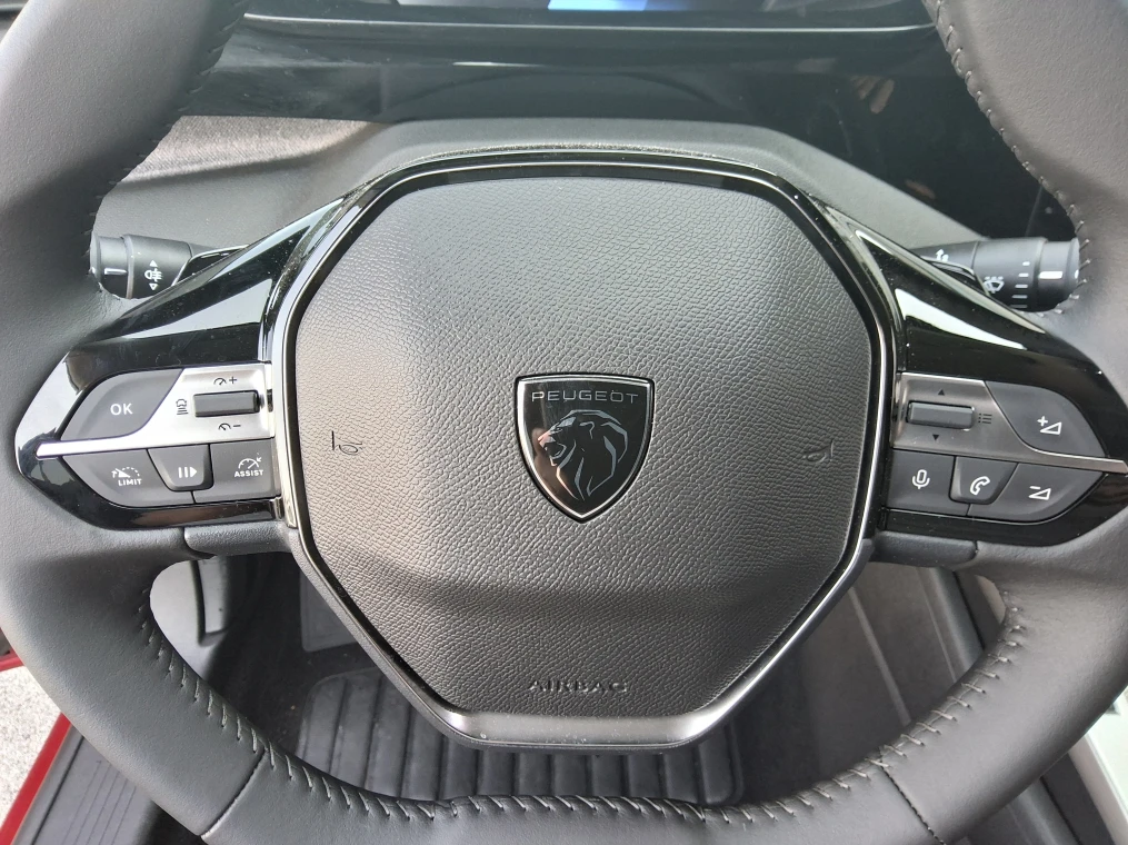Peugeot 308 SW Hybrid 145 e-DCS6 Allure