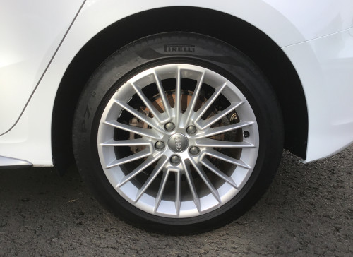 Audi A3 SPORTBACK Nouvelle 35 TFSI 150 S-Tronic 7 - Design