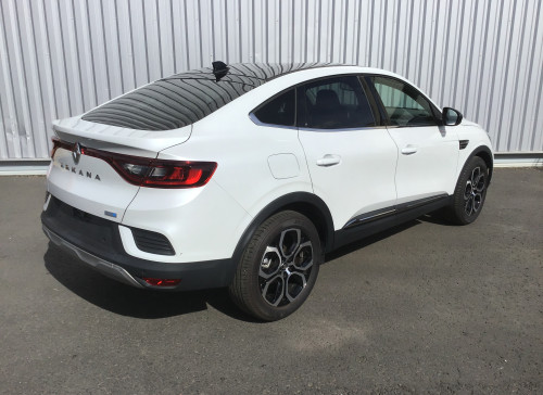 Renault ARKANA E-Tech 145 - 21B Intens