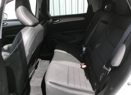 Renault ARKANA E-Tech 145 - 21B Intens