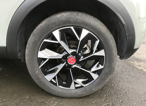 DS DS 3 Nouveau PureTech 130 EAT8 Performance Line+