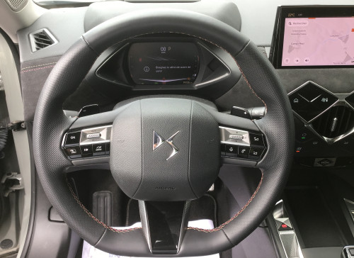DS DS 3 Nouveau PureTech 130 EAT8 Performance Line+