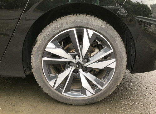 Peugeot 308 Nouvelle PureTech 130ch S&S EAT8 Allure