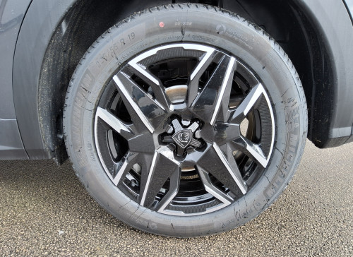 Peugeot 3008 Nouveau Hybrid 145 e-DCS6 Allure