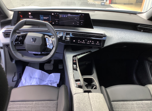Peugeot 5008 Nouveau Hybrid 145 ch e-DCS6 Allure
