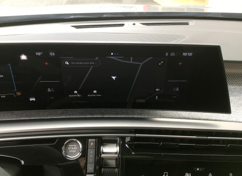 Peugeot 3008 Nouveau Hybrid 136 e-DCS6 GT