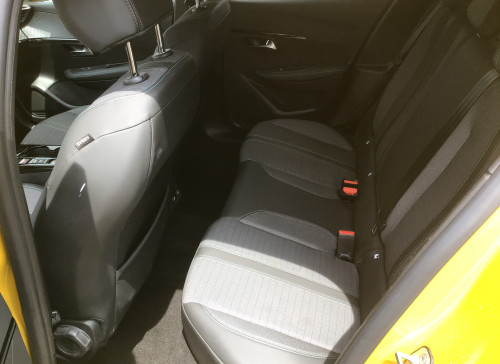 Peugeot 208 PureTech 100 S&S EAT8 Allure