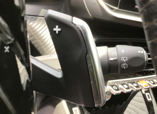 Peugeot 208 PureTech 100 S&S EAT8 Allure