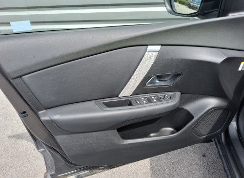 Citroën C4 X PureTech 130 S&S EAT8 Plus