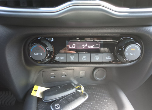 Nissan JUKE Nouveau HYBRID 143 N-Connecta