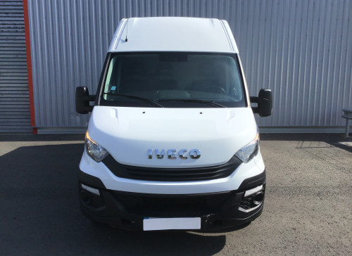 IVECO DAILY FOURGON FGN 35 C 14 V12 H2 QUAD-TOR BVM6