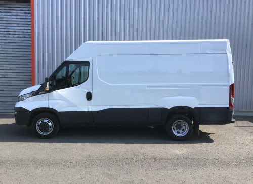 IVECO DAILY FOURGON FGN 35 C 14 V12 H2 QUAD-TOR BVM6