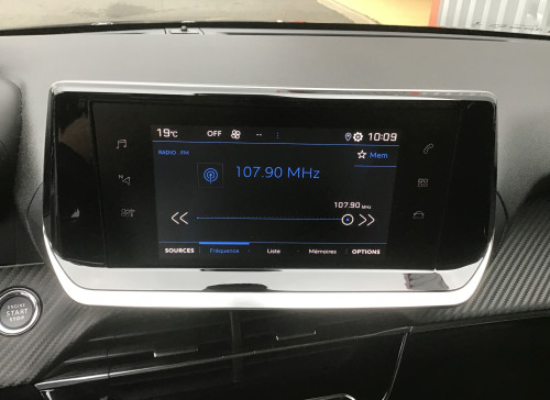 Peugeot 208 PureTech 100 S&S BVM6 Allure